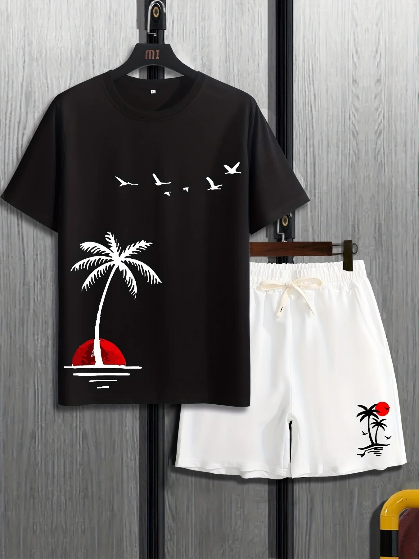 2026 New Coconut Tree Print Mens Short-Sleeve T-Shirt and Shorts Set Hawaiian Men Set Summer Casual T-Shirt Outdoor Beach Shorts