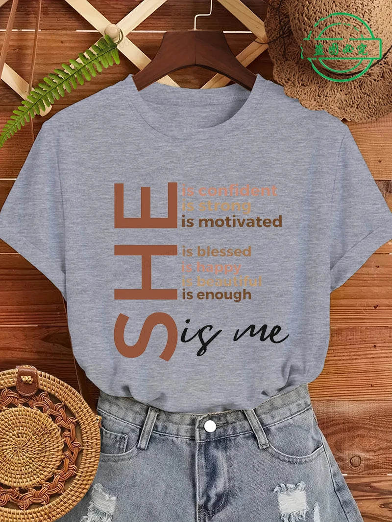 Black Women She Is Me Print T-shirt for Women Short Sleeve Women T Shirt Tops Black History Graphic T Shirts Harajuku Streetwear