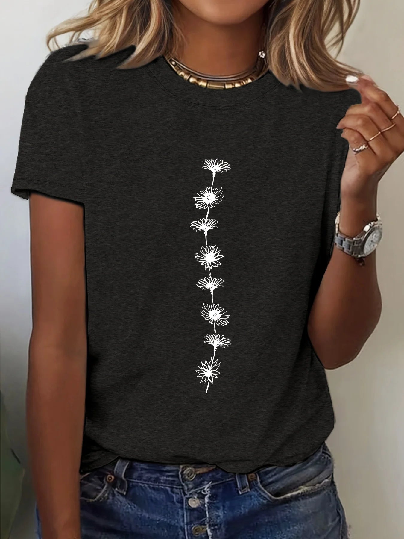 Women'S Casual Sunflower Print T-Shirt Short Sleeve Crew Neck Top Perfect for Summer Casual Wear Sunflower Graphic Tee