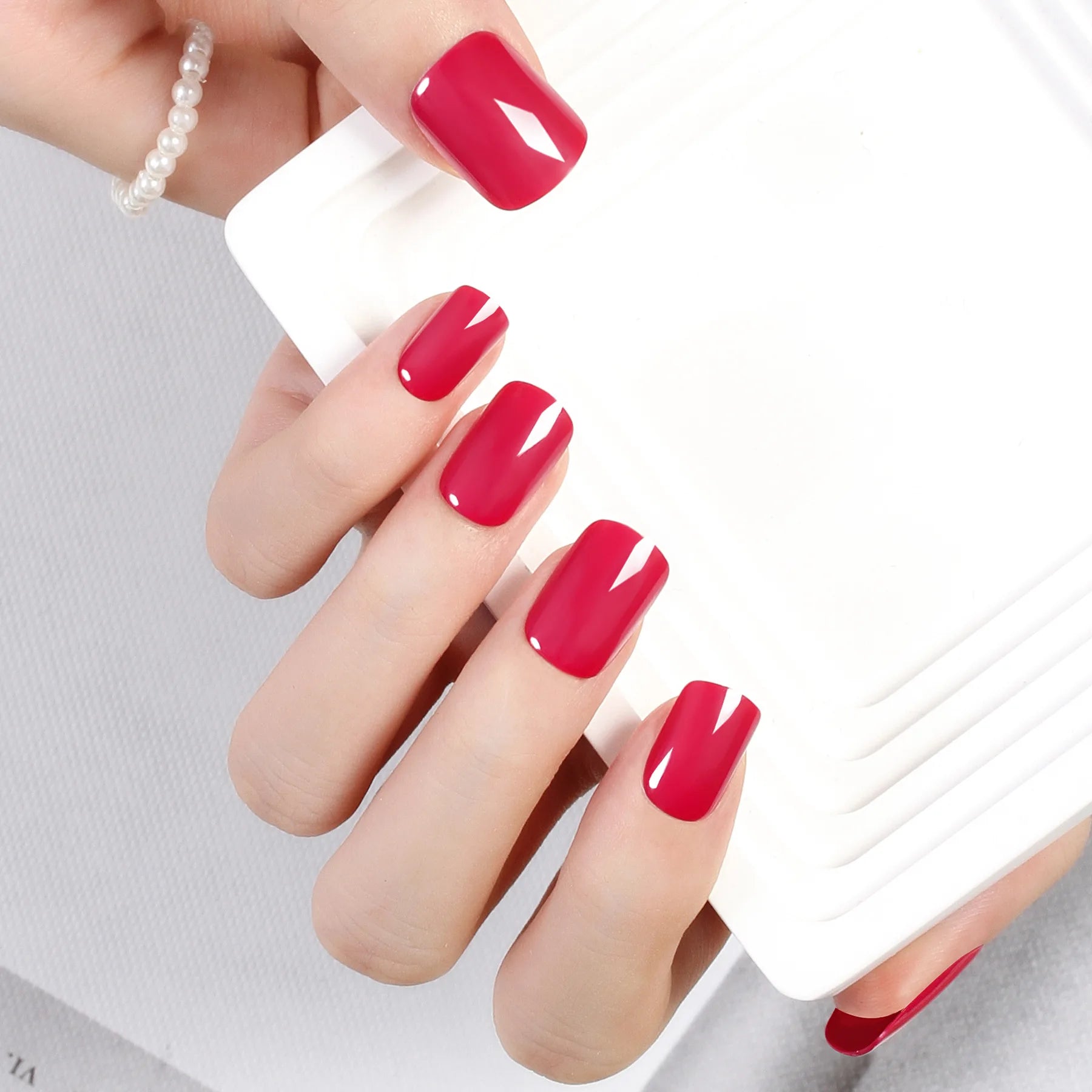 Short Full Press on Nails 24 Pcs False Nails Set Stick on Nails High Quality Reusable Fake Nails Solid Color Design Nail Art