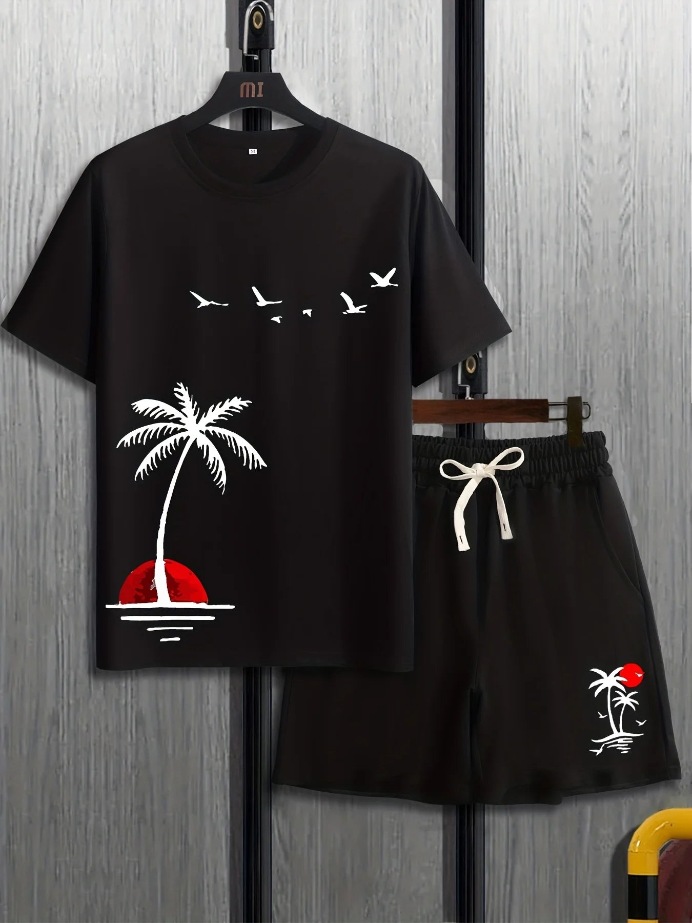 2026 New Coconut Tree Print Mens Short-Sleeve T-Shirt and Shorts Set Hawaiian Men Set Summer Casual T-Shirt Outdoor Beach Shorts